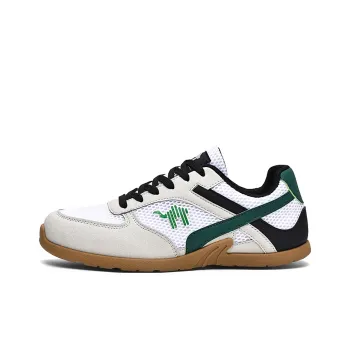 Pilot The Camel Slip Resistant, Abrasion Resistant, Breathable Low Top Casual Shoes Men's