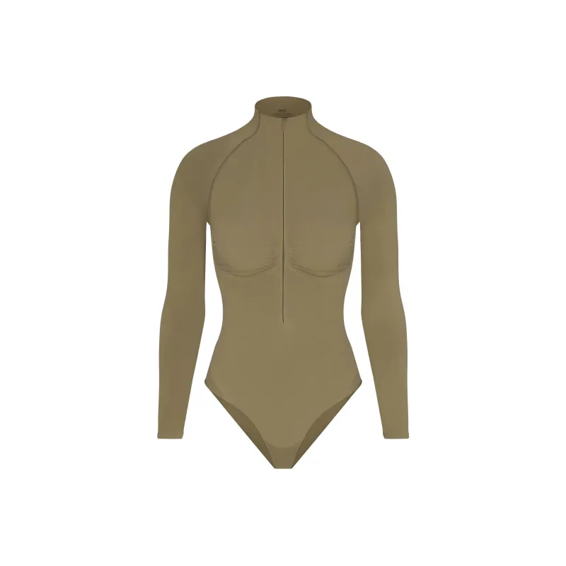SKIMS SEAMLESS SCULPT ZIP FRONT LONG SLEEVE THONG BODYSUIT Bodysuits Women's ARMY/Army Green-0