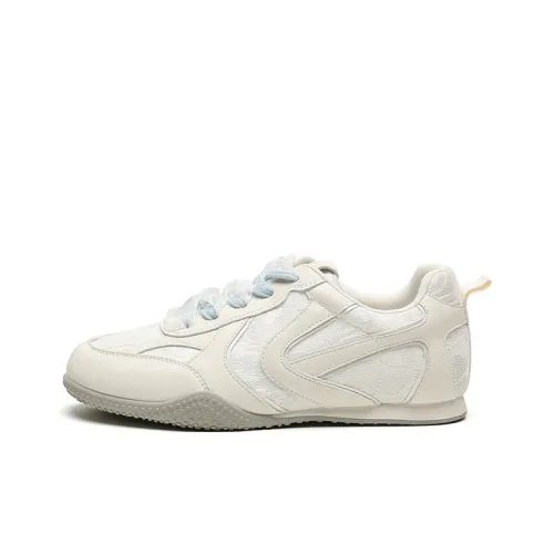 FIVE PLUS Slip Resistant Low Top Casual Shoes Women's Blue White