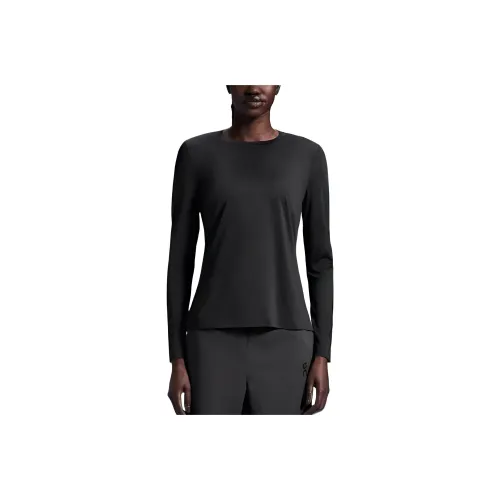 On T Shirts Women's Black