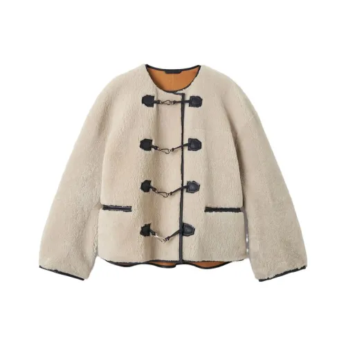 TOTEME Teddy Shearling Clasp Buttoned Coat