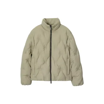 Burberry Zip Up Quilted Down Jacket