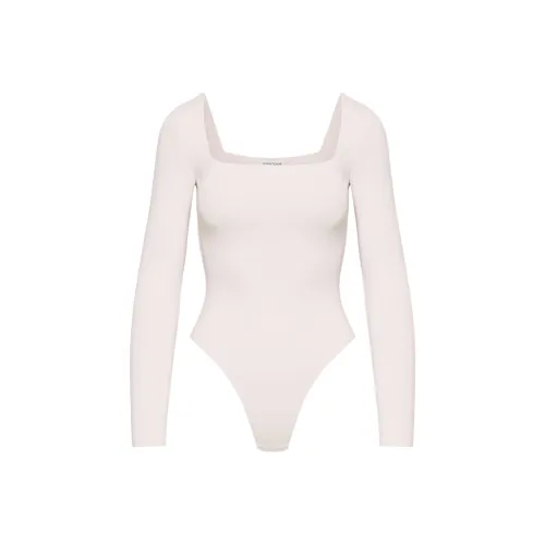 ARITZIA Contour Squareneck Longsleeve Bodysuit Bodysuits Women's Shy Pink/Hai Shuo Pink