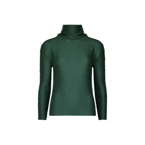ISSEY MIYAKE Knitwear Women's Green Bottles