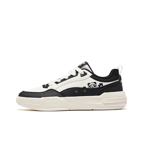 Erke Anti Slip Wear Resistant Low Top Skateboard Shoes Men's Black White