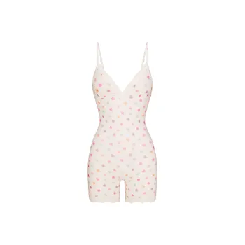 SKIMS Valentine's Day Collection SS25 FITS EVERYBODY LACE TRIANGLE ONESIE Jumpsuit Women's MARBLE CANDY HEART PRINT/