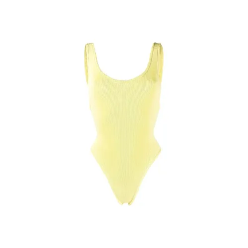 REINA OLGA Ruby Stretch Design Sleeveless Swimsuit