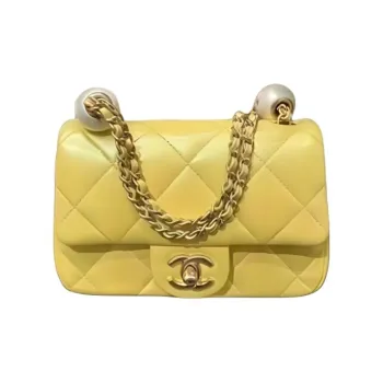 CHANEL Pearlescent Lambskin Shoulder Bag, Crossbody Bag, Wallet Trumpets Women's Yellow