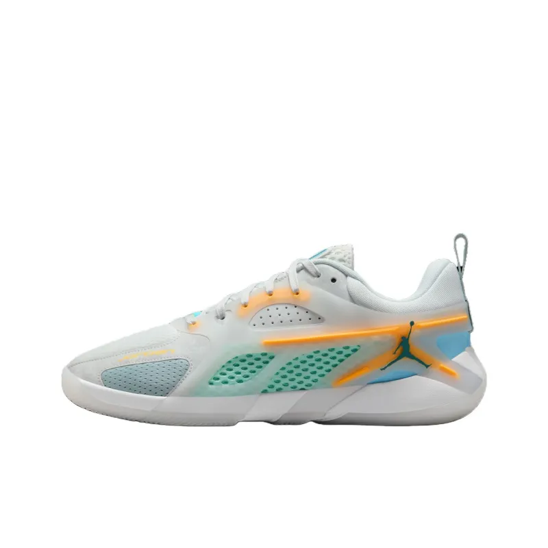 Jordan Heir Collection Cushioning Abrasion Resistant Breathable Low Top Basketball Shoes Men's Gray-0