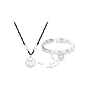 GIFU Bodhi Seed Necklaces Women's