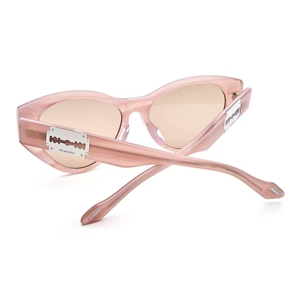 THE OWNER Plate Frame Cat Eye Sunglasses Unisex-12