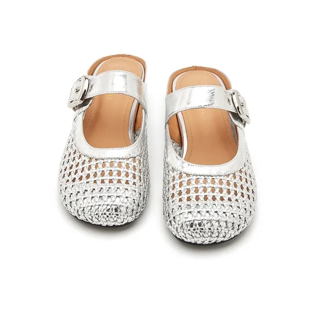 MILLIE'S Rubber Sole Closed Toe Slippers Women's-7