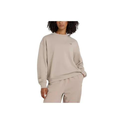 New Balance Sport EssentialsFrench Terry Sweatshirt Women's Light Missguided