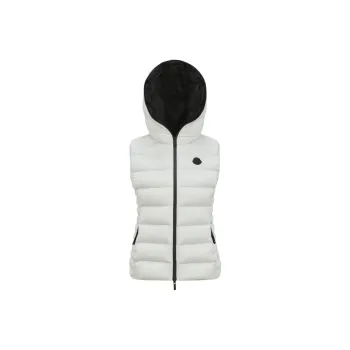 Moncler Barraux Logo Patch Down Gilet