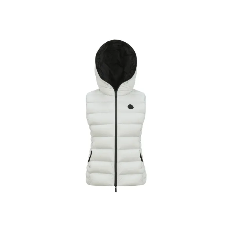 Moncler Barraux Logo Patch Down Gilet-0