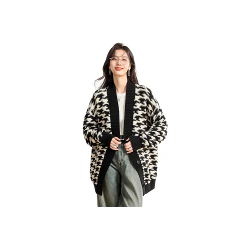 Coredorm Knitwear Women's Black Beige