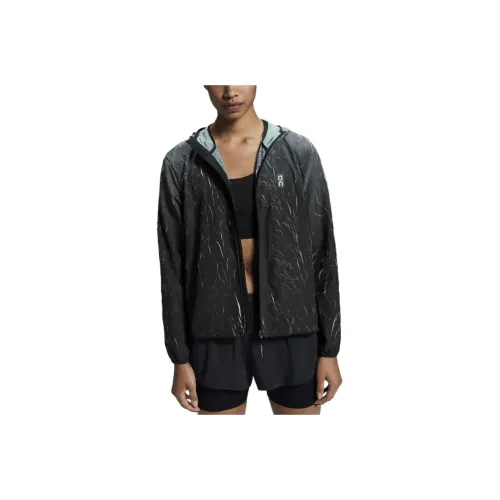 On Pace Jackets & Coats Women's Black/Lima Pea Green
