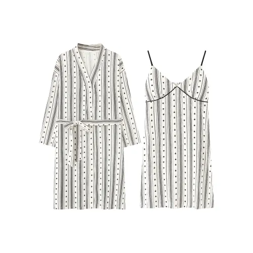 William Pajama Set Women's Image Color