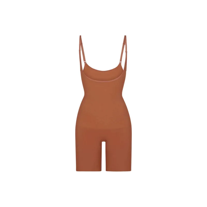 SKIMS SEAMLESS SCULPT BUTT LIFTING OPEN BUST BODYSUIT Bodysuits Women's BRONZE/Bronze-0