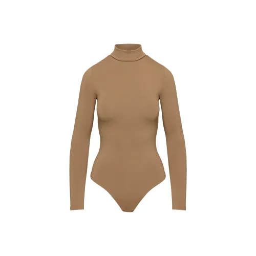 ARITZIA Contour Turtleneck Lonasleeve Bodysuit Bodysuits Women's Saville