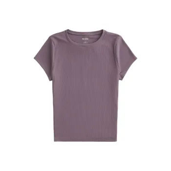 Hollister T-Shirt Women's Dark Purple Red
