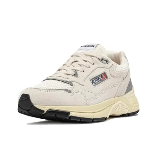 AUTRY HYPERWAY Low Top Casual Shoes Men's Greige