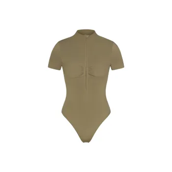 SKIMS SEAMLESS SCULPT ZIP FRONT T-SHIRT THONG BODYSUIT Bodysuits Women's ARMY/Army Green