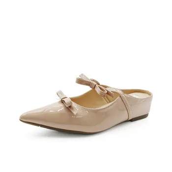 Varib Quiet, Odor Resistant, Slip Resistant Closed Toe Slippers Women's Nude