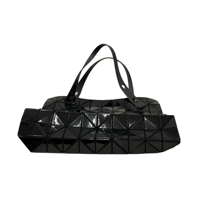 ISSEY MIYAKE Polyvinyl Chloride Resin Handbag Women's Black-2