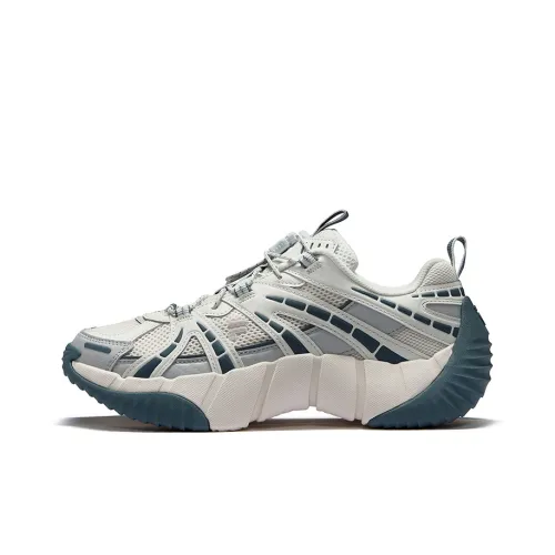 FILA FUSION BONE II Spinal Bone Shoe 2nd Generation Low Top Casual Shoes Women's Milk White