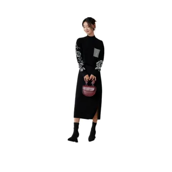 MIHUANG Cashmere Sweater Women's Black