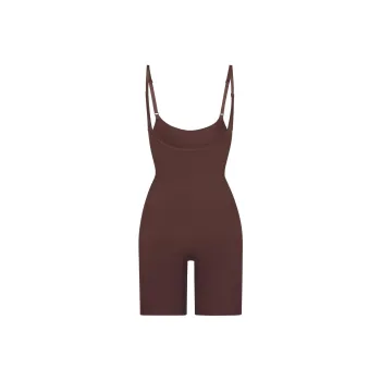 SKIMS BUTT LIFTING OPEN BUST BODYSUIT Bodysuits Women's Cocoa/Cocoa
