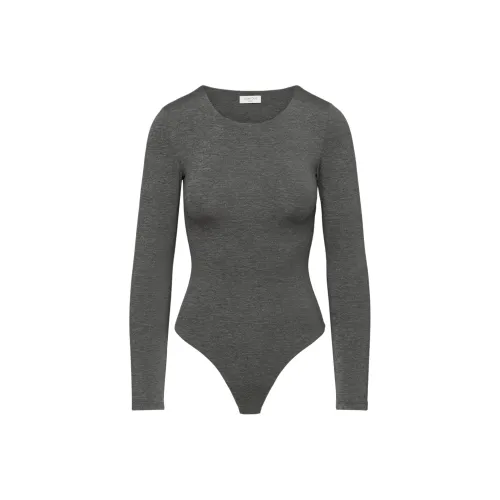 ARITZIA Contour Crew Longsleeve Bodysuit Bodysuits Women's Heather Charcoal/Stone Phoebe Zhennan Charcoal
