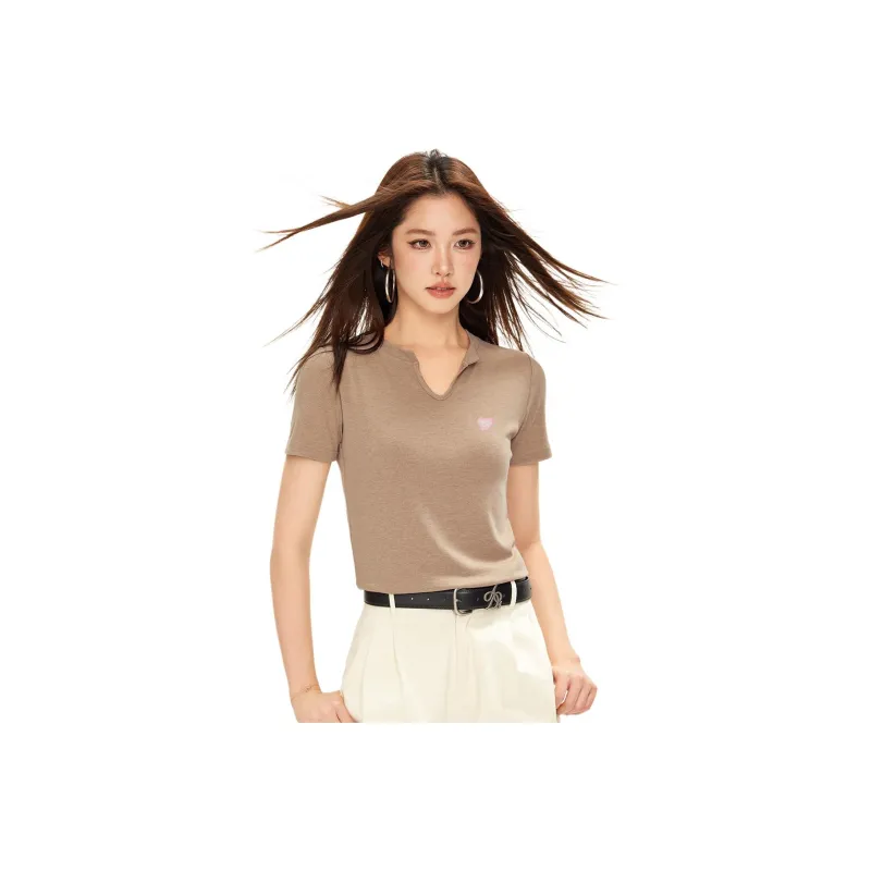  CHOCOOLATE T Shirt Women's Khaki-0