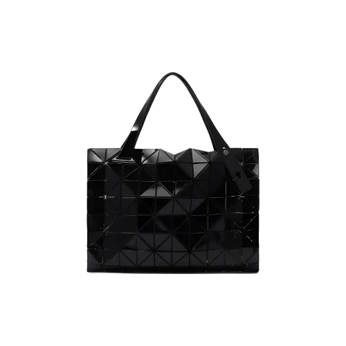 ISSEY MIYAKE Polyvinyl Chloride Resin Handbag Women's Black