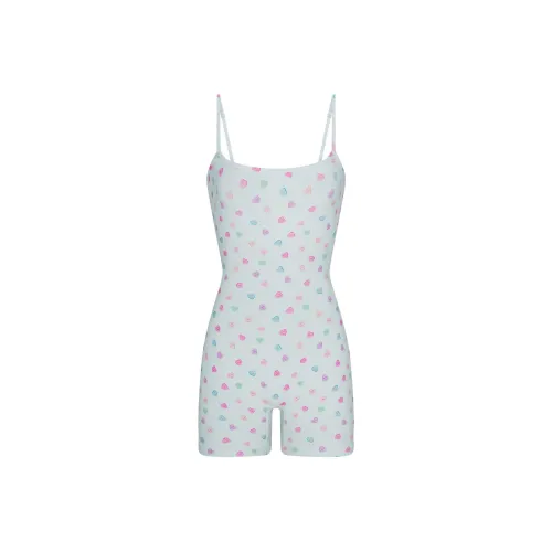 SKIMS Valentine's Day Collection SS25 SOFT LOUNGE SCOOP ONESIE Bodysuits Women's COMING SOON/Cotton Candy Heart Print