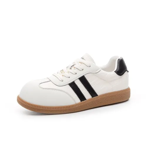 SOBB Low Top Skateboard Shoes Women's