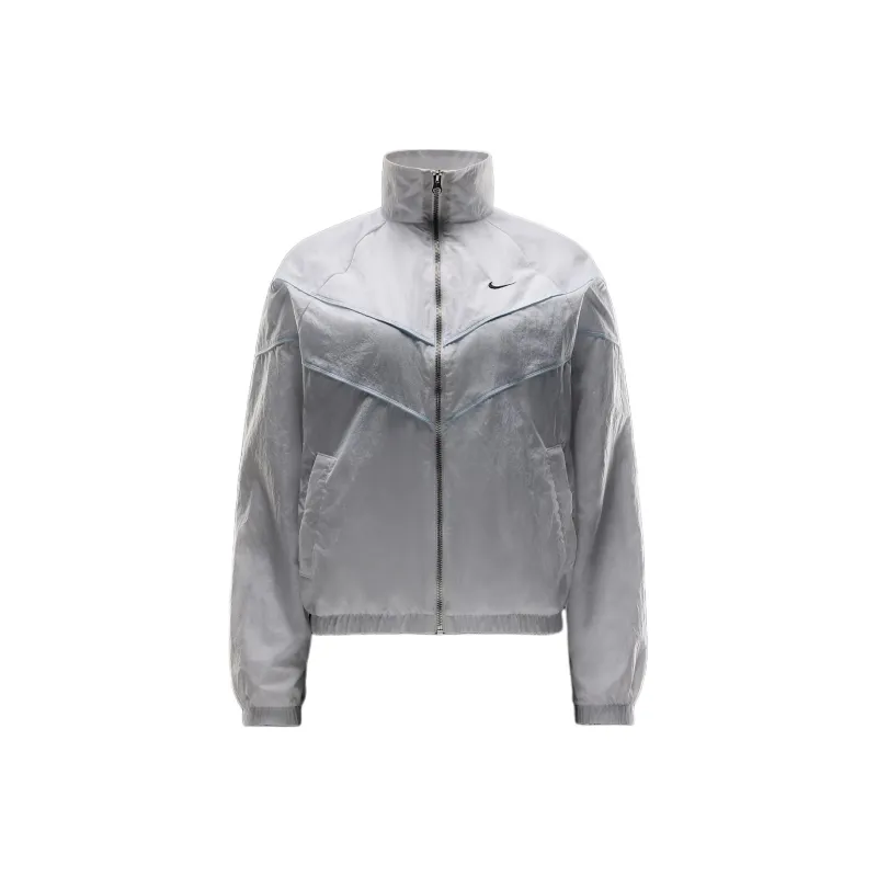 Nike Windrunner Women's Loose Uv Woven Full Zip Jacket-0