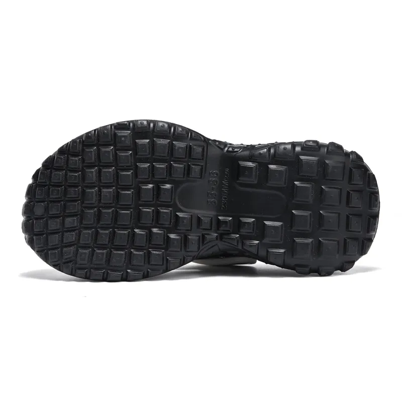 La Chapelle Closed Toe Slippers-4