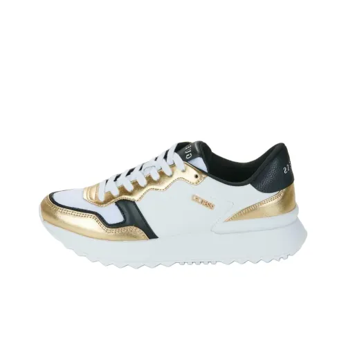GUESS Abrasion Resistant Low Top Casual Shoes Women's White