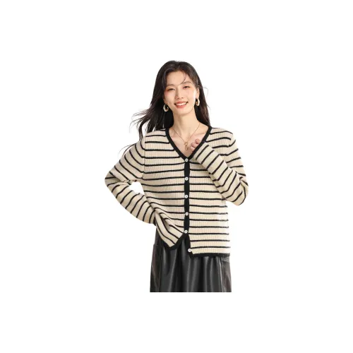 Coredorm Knitwear Women's Apricot