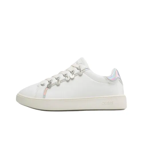GUESS Logo Mely Abrasion Resistant Low Top Skateboard Shoes Women's White