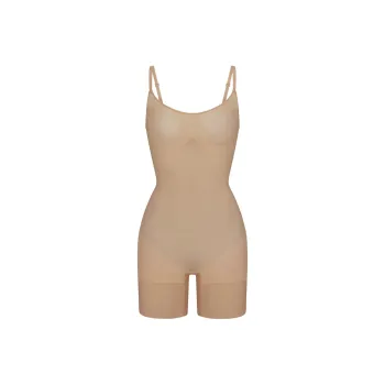 SKIMS EVERYDAY SCULPT MID THIGH BODYSUIT Jumpsuit Women's CLAY/Clay