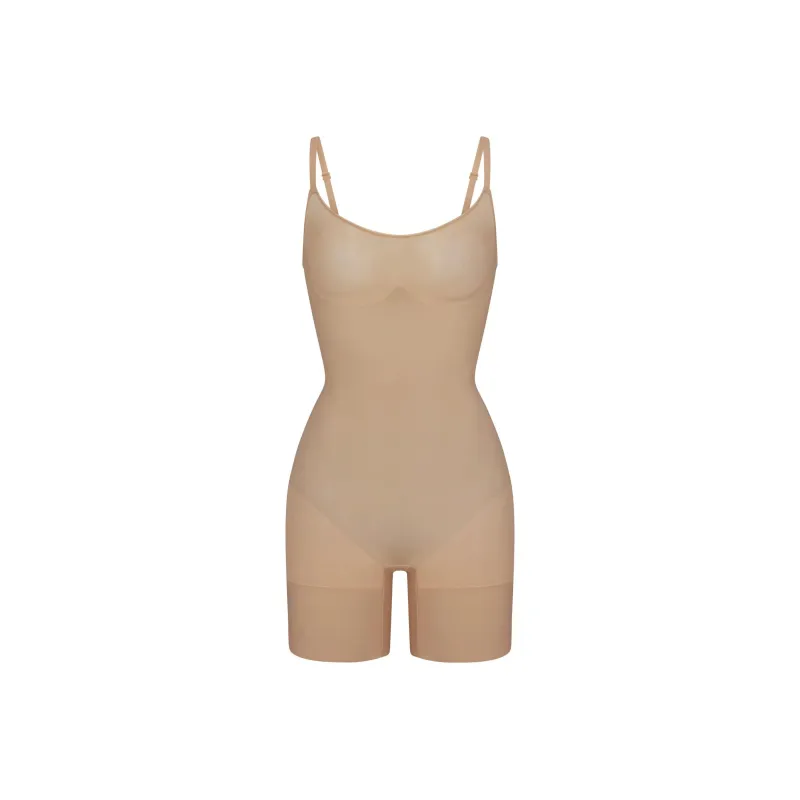 SKIMS EVERYDAY SCULPT MID THIGH BODYSUIT Jumpsuit Women's CLAY/Clay-0