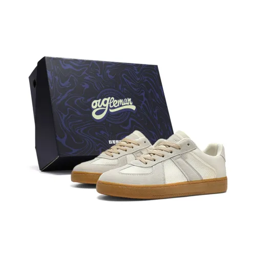 OUGLEMEN Slip Resistant Balance Low Top Skateboard Shoes Unisex Box