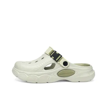 Budding Bear Clogs Men