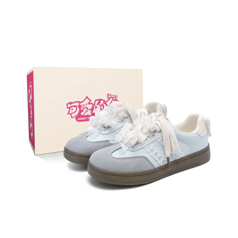 Lovely You Wear resistant And Lightweight Low Top Skateboard Shoes Women's-0
