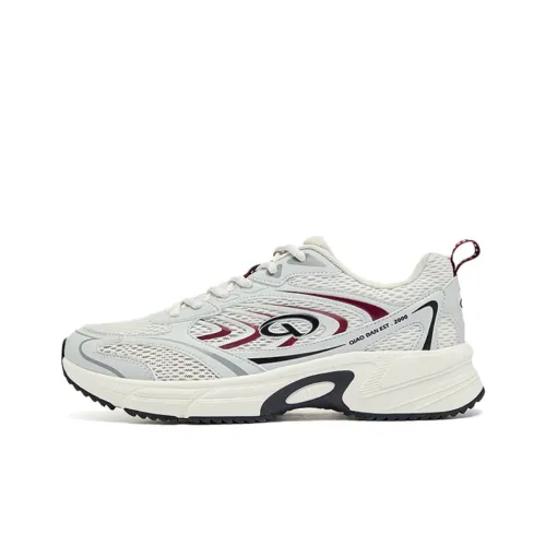 QIAODAN Wear resistant And Lightweight Low Top Casual mini running Shoes Men's Silver Red