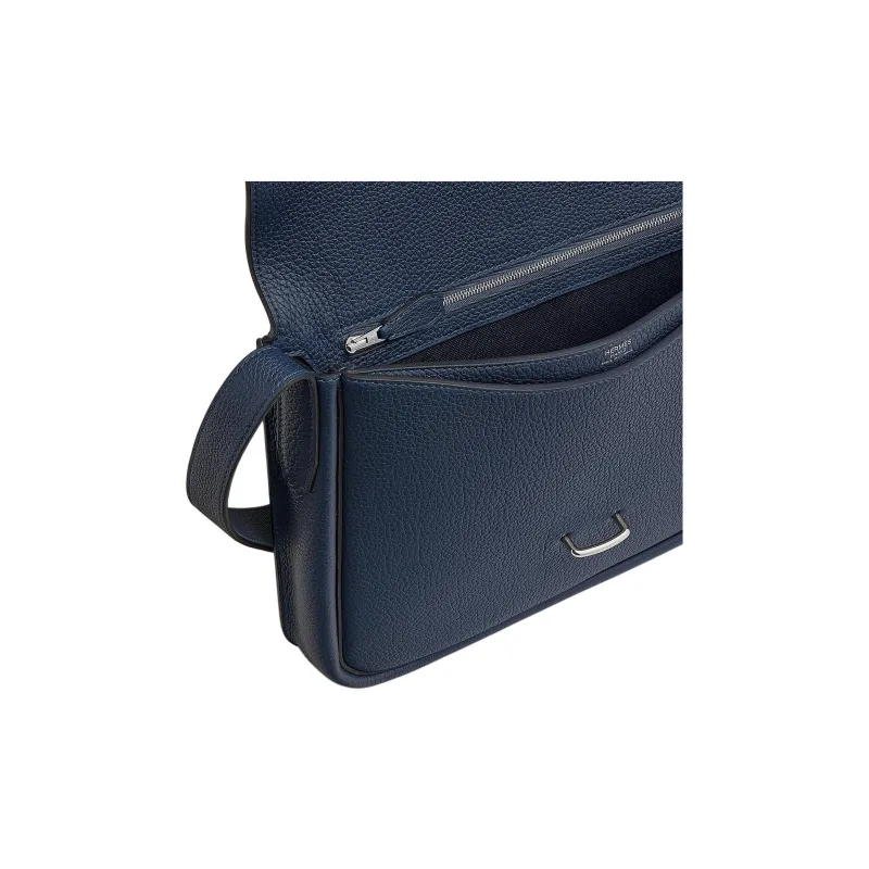 HERMES Steve Light Junior Togo Calfskin Messenger Bag, Shoulder Bag Women's 7K Bleu Abysse Deep Sea Blue-3