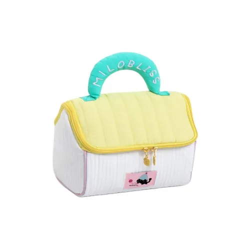 MILO BLISS Cute Cabin Portable Makeup Storage Bag Convenient
